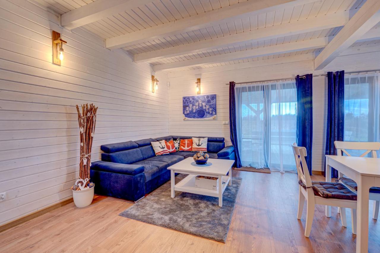Dom Wakacyjny Baltic Home & Dom Baltic Home Garden Inn Zastan Eksteriør bilde