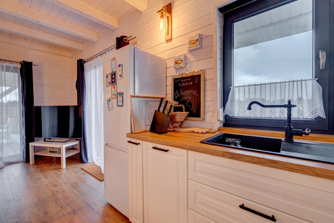 Dom Wakacyjny Baltic Home & Dom Baltic Home Garden Inn Zastan Eksteriør bilde